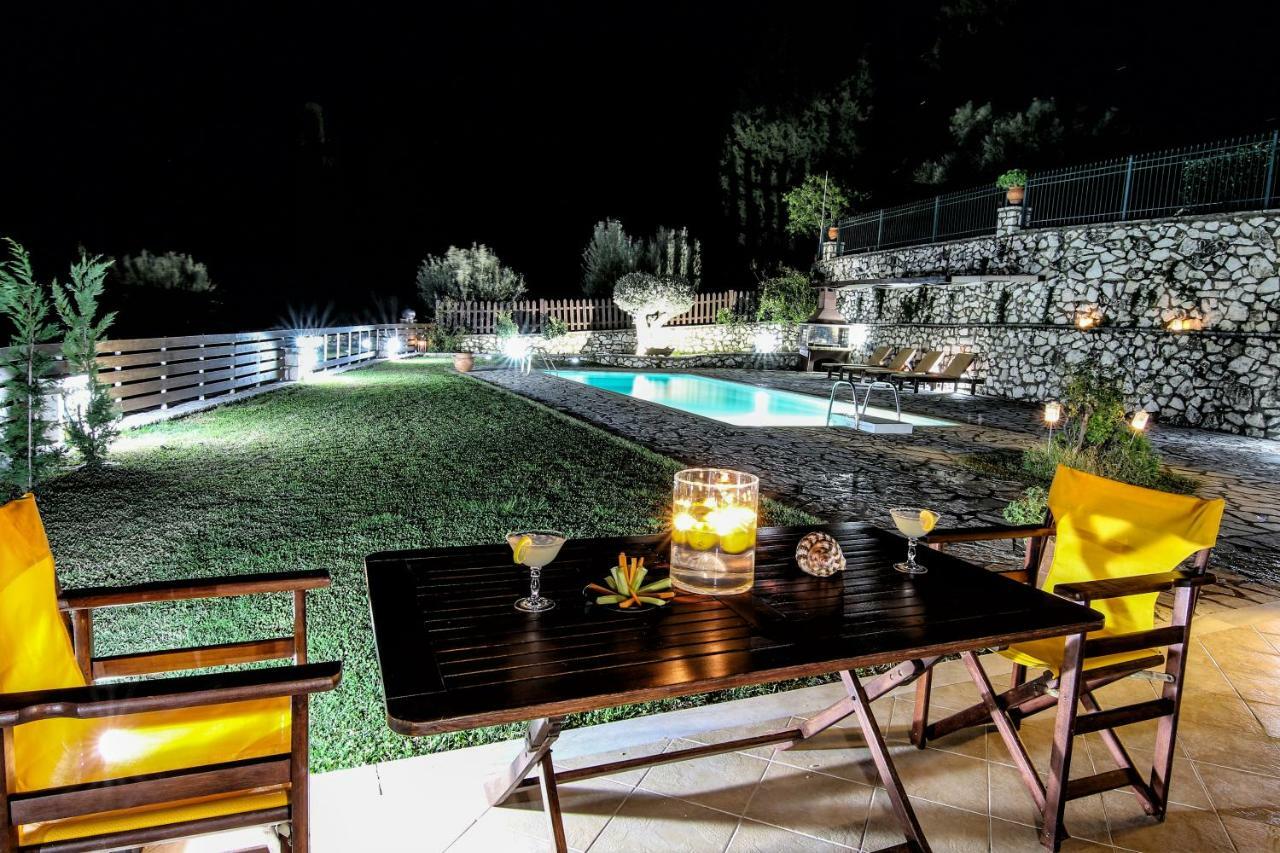 Villa Summer Breeze Nikiana Buitenkant foto